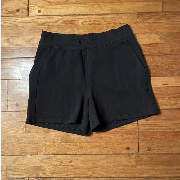 Lululemon Scuba High-Rise Short 5" - Picture 14 of 16